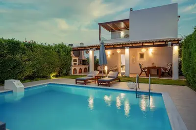 Image de Villa Elena Beach - With Private Heated Pool