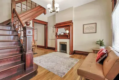 Image de 4 Bed 2 Bath Townhouse - Goodale Park