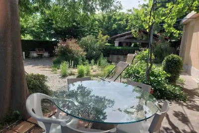 Image de Charmante Maison Avec Jardin Proche du Centre Ville