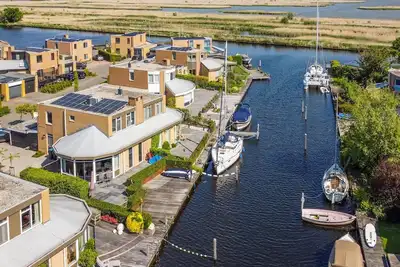 Image de Magnifique maison à Lemmer avec WiFi