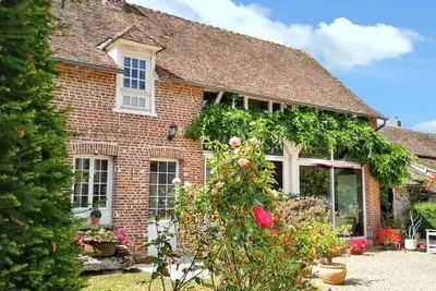 Image de Homerez - Maison charmante au Vaudreuil avec magnifique jardin clos