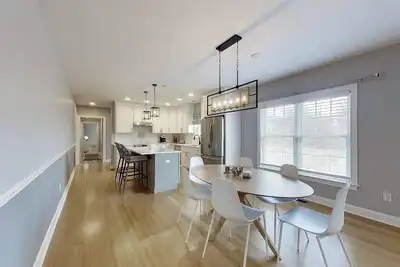 Spacious & Peaceful Retreat in Middletown