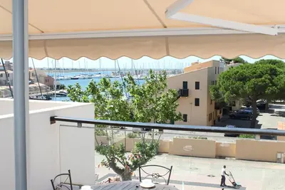 Image de Appartement 6 couchages avec piscine à Gruissan