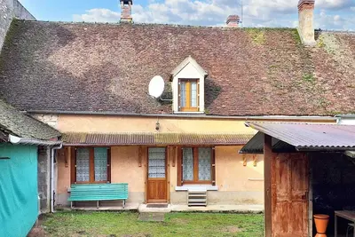 Image de Homerez - Maison charmante au cœur de Pousseaux avec grand jardin