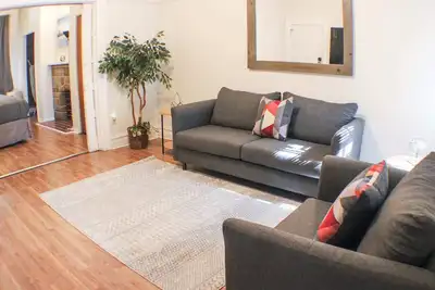 Image de Mathilda Street Trio - The Lodge with King Bed