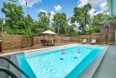 Image de Midtown on 7th Ave - Private Pool - Walk to restaurants & shops - Fsu 2 miles
