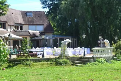 Image de Homerez - Villa à Courtenay, jardin clôturé