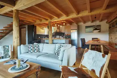 Image de Homerez - Maison spacieuse, La Llagonne, vue montagne