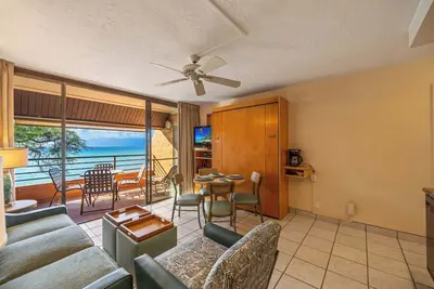Image de Kuleana Club #722 Oceanfront-1 bd & 1 ba-3rd Floor