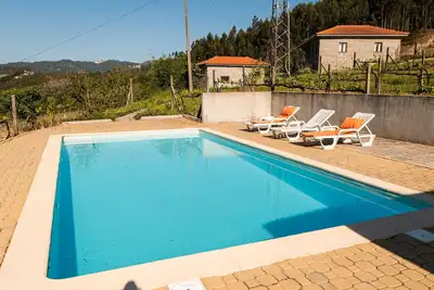 Image de Homerez - Villa accueillante à Aveiro avec piscine partagée et vue