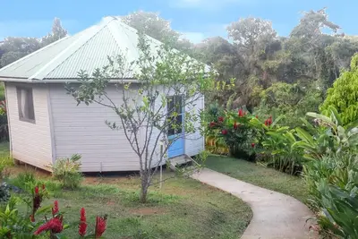 Homerez - Bungalow charmant au Robert avec piscine partagée