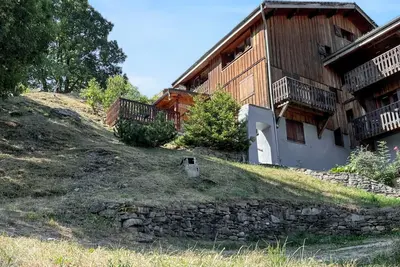 Image de Homerez - Chalet chaleureux à Courchevel avec vue sur la montagne