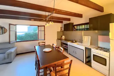 Image de Homerez - Maison paisible à Bauduen avec terrasse et vue sur jardin