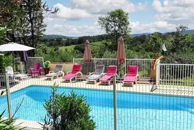 Image de Homerez - Maison à Cardet avec piscine