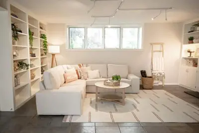 Image de Boho-chic home by Lake Bde MakaSka; Fully stocked; Kids & Pet friendly!