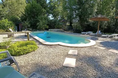 Image de Chalet super équipé au pied du Vercors avec Piscine et activités