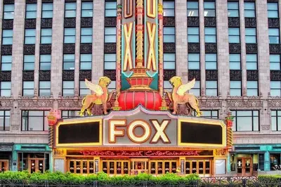 Image de 0. 8 miles from Little Caesars Arena, 2 Br with Free Parking