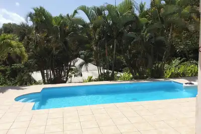 Image de Homerez - Villa à Petit-Bourg avec piscine.