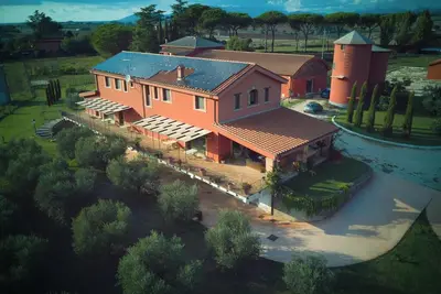 Image de Homerez - Villa Spacieuse avec Piscine à Segni