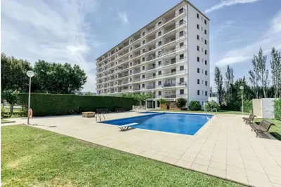 Image de Beautiful apartment with pool and view