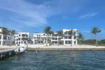 Image de Reef Daze, North Caye Caulker