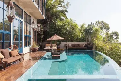 Image de Coveted St Ives Drive - Bird Streets Home Villa