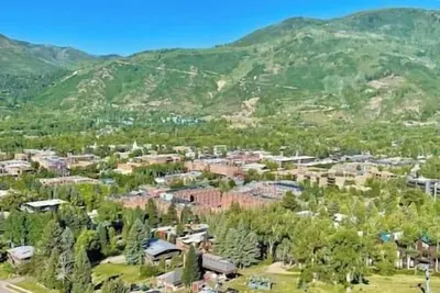 Image de Great Condo Location by Gondola Aspen Core