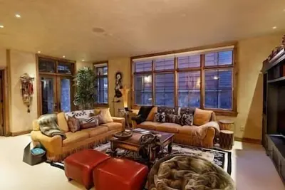 Image de 6 Bedroom Home-Aspen With Guest House Sleeps 16