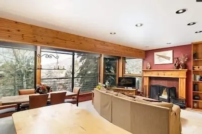 Image de Beautiful 3 Bedroom Aspen Core Condo, Pool/Hot Tub