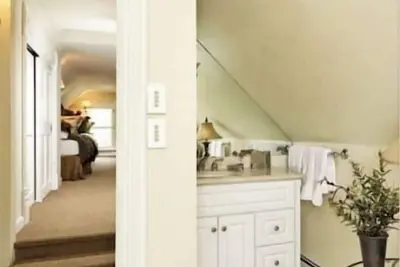 Image de Aspen Home Blocks to Gondola!