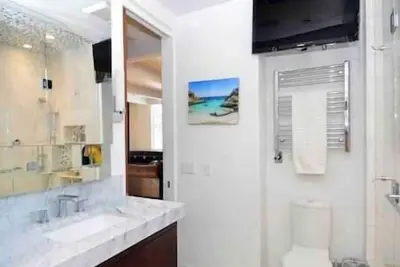 Image de 2 Unique Core Condo in Aspen, Pool-Jacuzzi!