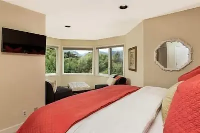 Image de Spacious 5 Bedroom Home Red Mountain-Hot Tub-Aspen