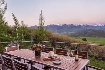 Image de Beautiful 5 Bedroom 8 Bathroom Home in Aspen, Co!