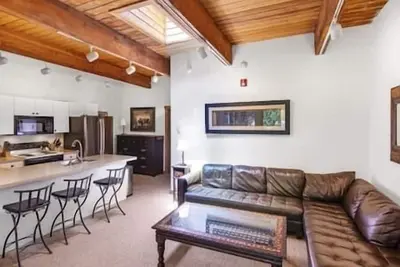 Image de 1 Bdrm/Bath Condo, Aspen Core Condo, Patio, Core