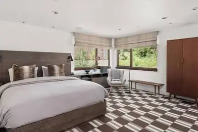 Image de Amazing 5 Bedrm home located in Aspen, Great Views