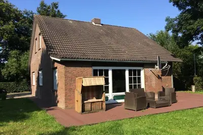 Image de Freistehendes Ferienhaus in Einer Ruhigen Sackgassenlage
