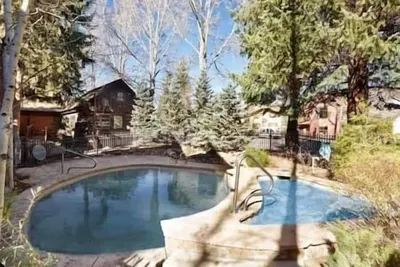 Image de 3/3. 5 Amazing Townhome in Aspen Core, Spa, Hot Tub