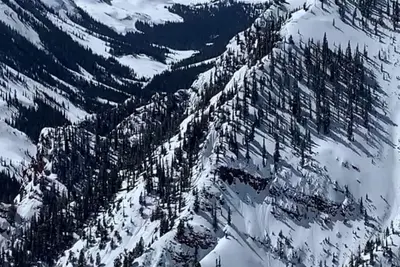 Image de Aspen Home-4 Beds 4. 5 Baths Contemporary Updated