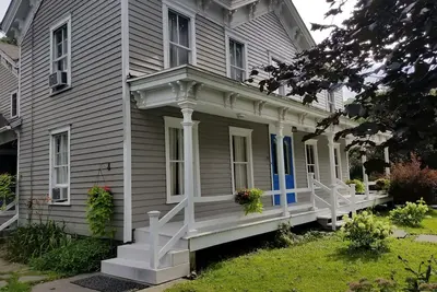 Image de Farmhouse 4 bedrooms, 4 ensuite bathrooms, Roxbury, Ny