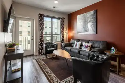 Image de 4th Street Suites - Stunning King Bed Suite