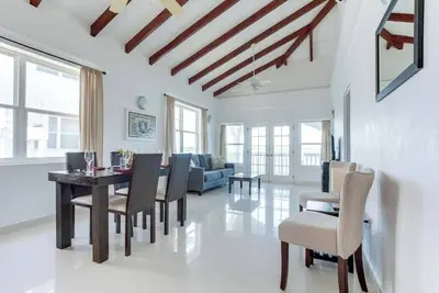 Image de Umaya Resort & Adventures Two Bedroom Lagoon vieww