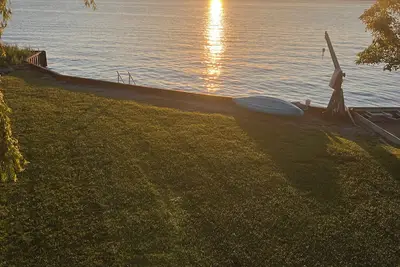 Image de Lake House Vacation