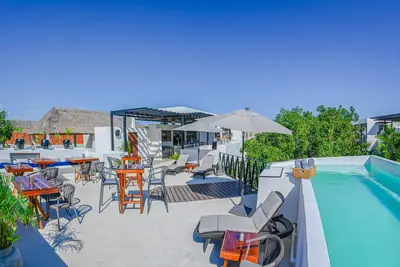 Secluded oasis with modern comforts, minutes from Tulum's treasures