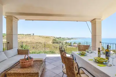Image de Stunning home in Ciotta with WiFi