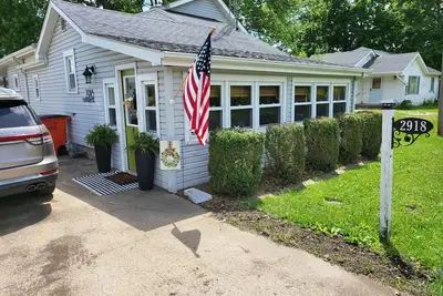 Image de Come Escape to Paradise on the Lake