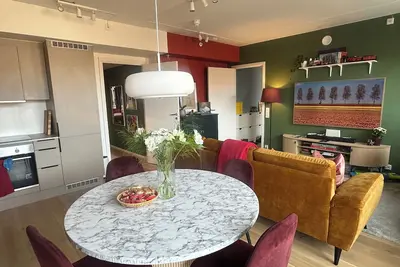 Image de Stylish apartment in a very fun neighborhood- 10’mins to Oslo and Airport
