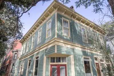 Image de Accomodates Up to 8 | Historic District