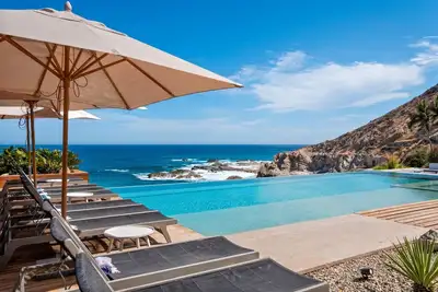 Image de Beach Vip Mansion Chef, Bartender, Maid included