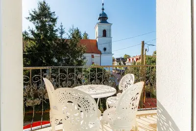 Image de Agréable appartement pour 4 personnes avec climatisation, Wifi, Tv, patio et parking