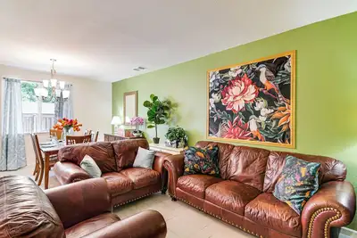 Image de 16 Mi to Lake Tahoe: Carson City Townhome